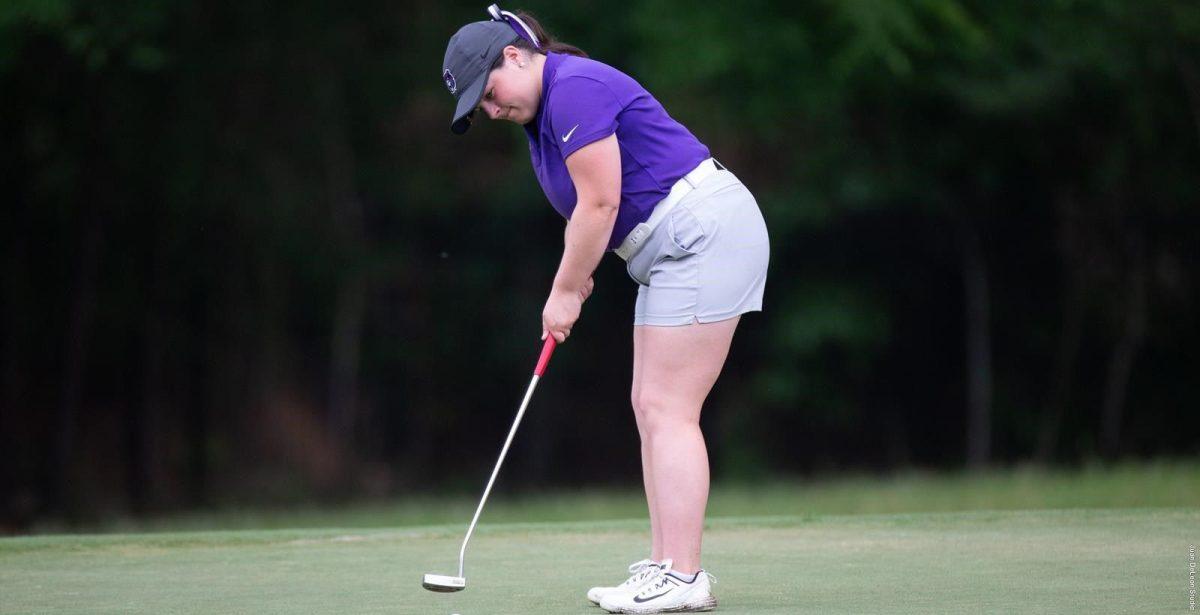 Women's Golf Play their Hearts Out during Golfweek Tournament