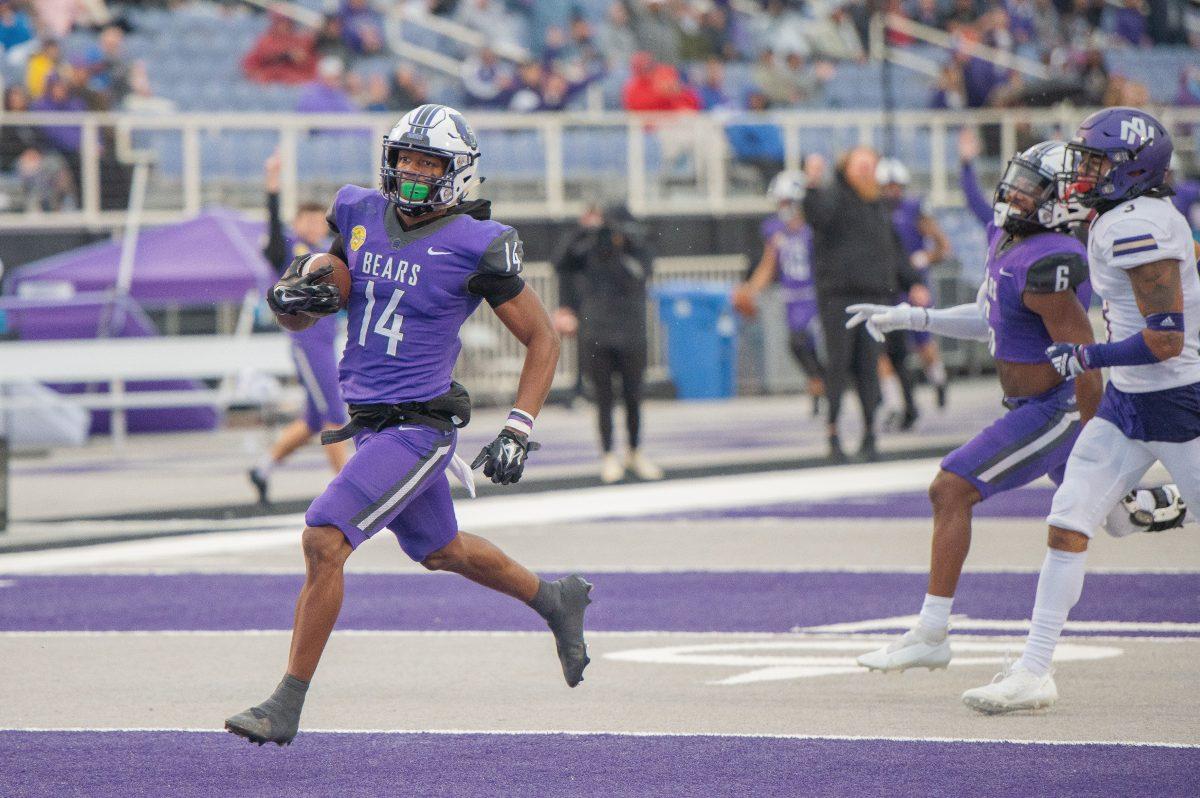 Redshirt freshman wide receiver Myles Butler runs for a touchdown in the first half of the Bears’ matchup against the North Alabama Lions. Butler, alongside UCA junior Jarrod Barnes, both broke the 100 mark for receiving yards.