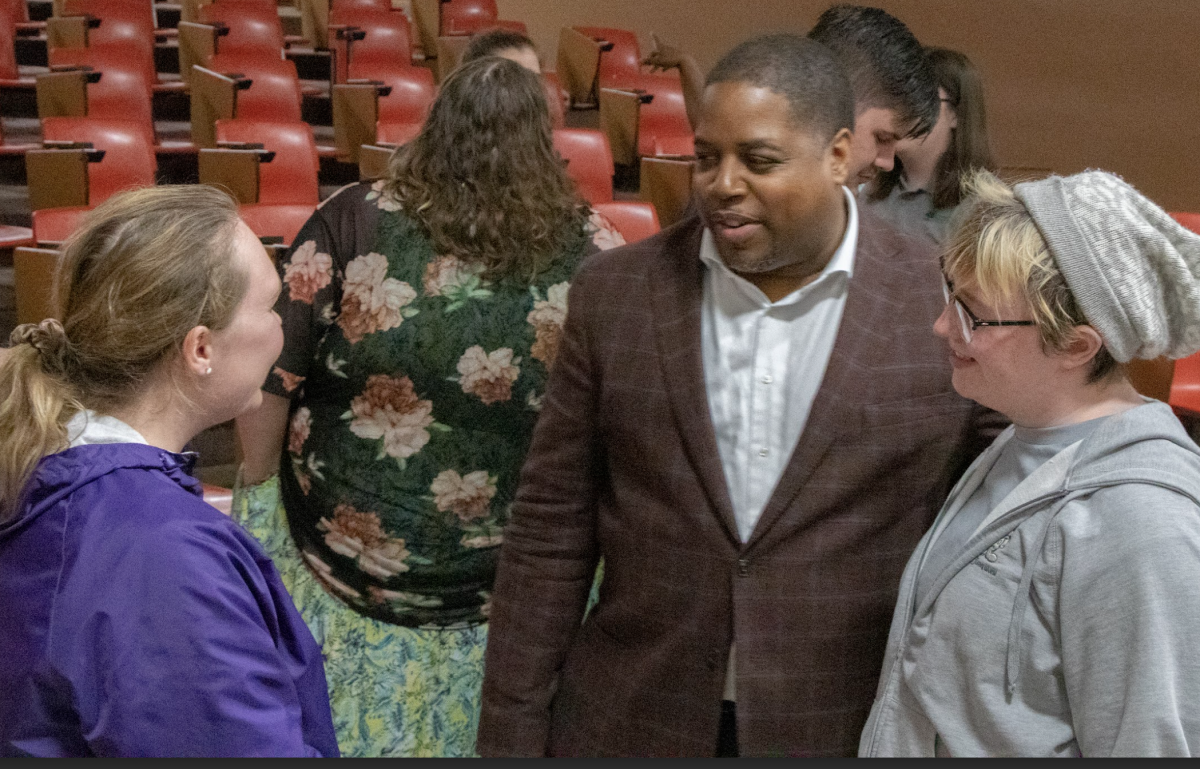 Chris Jones speaks to students at the event.