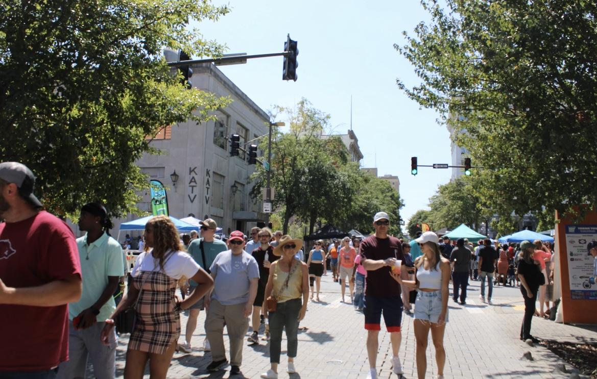 Food Truck Fest crowd