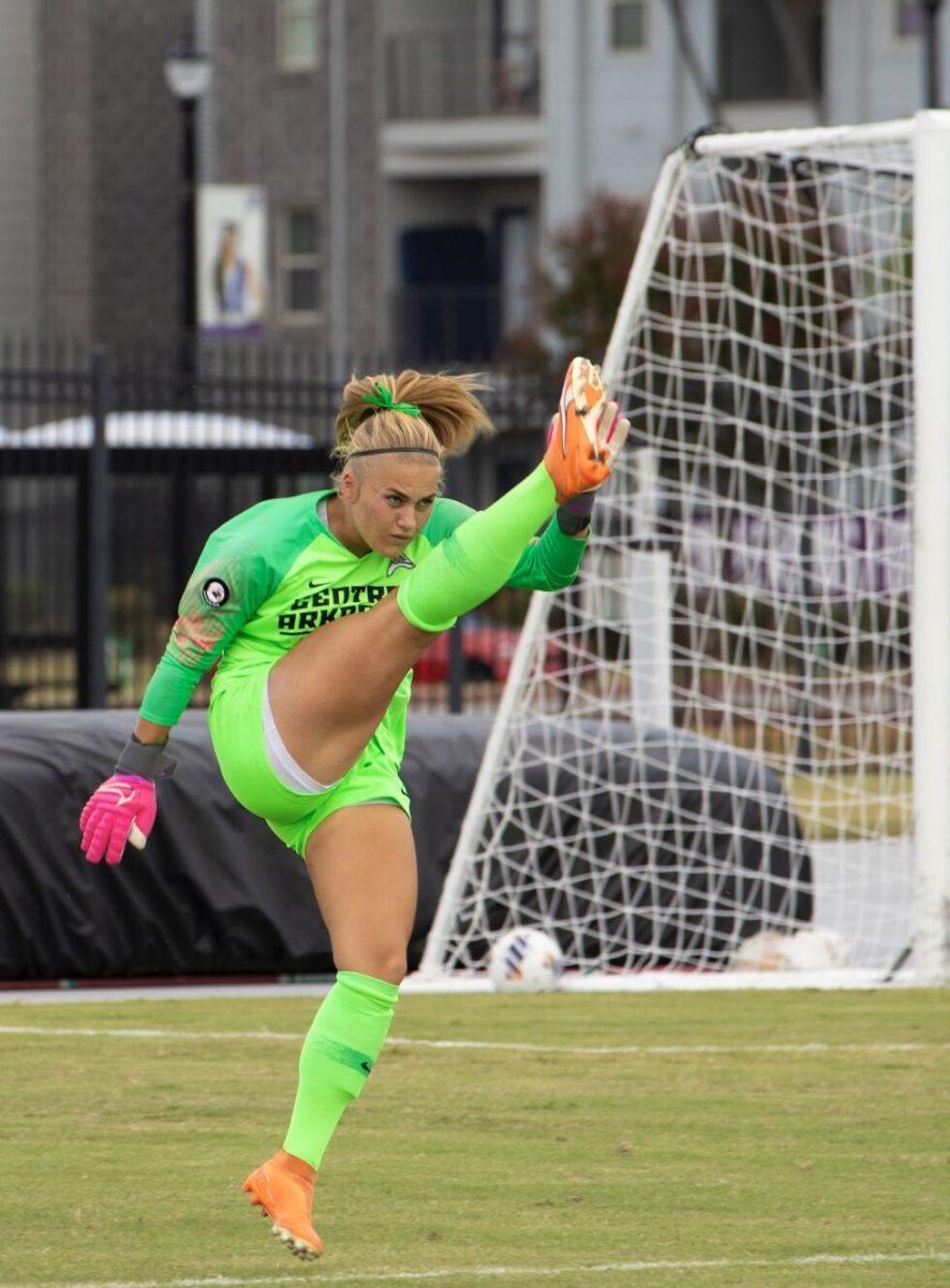 Junior goalkeeper Kajsa Pruner punts the ball to the offense. The Bears' reigned victorious with a 5-0 win. 