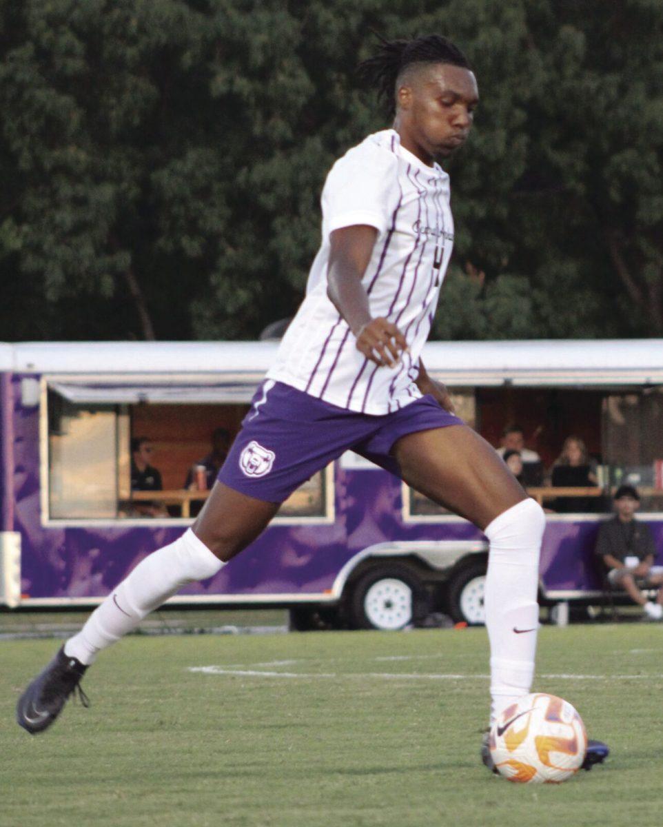 Elijah Bishop had six shots with two shots on goal of his 17 games of 2023. He was named defensive player of the week of the game on Sept. 5 against Oral Roberts. 
(photo by Torrie Herrington)