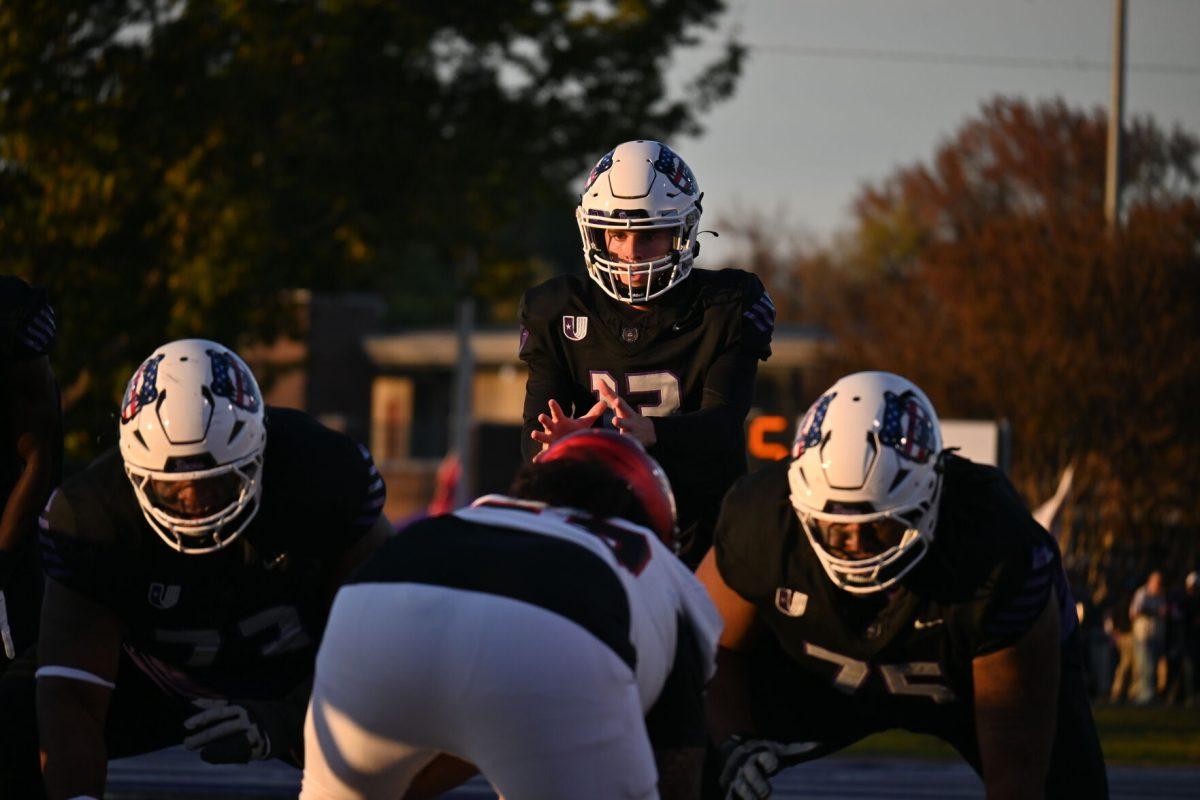 Redshirt freshman quarterback Caleb Koger
prepares for the snap.