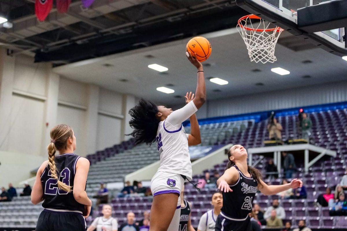 Sophomore forward Elizabeth Abiara shoots for 2 points against the Lipscomb University Bisons on Jan. 23 in Nashville, Tennessee. Abiara scored a season-high 16 points for the Sugar Bears. 